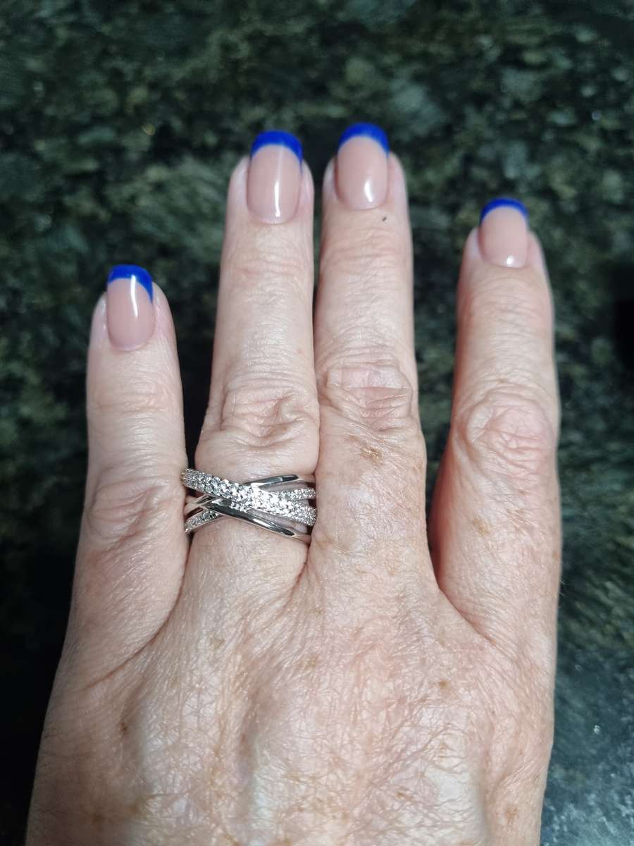 Beautiful Sterling Sliver dress ring S925