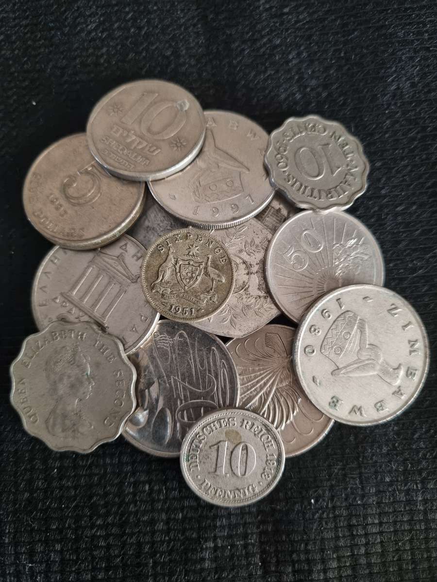 Set of coins (1 BID TAKES ALL)