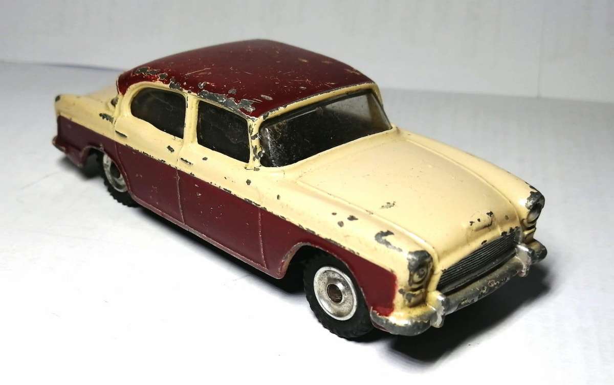 Dinky humber hawk