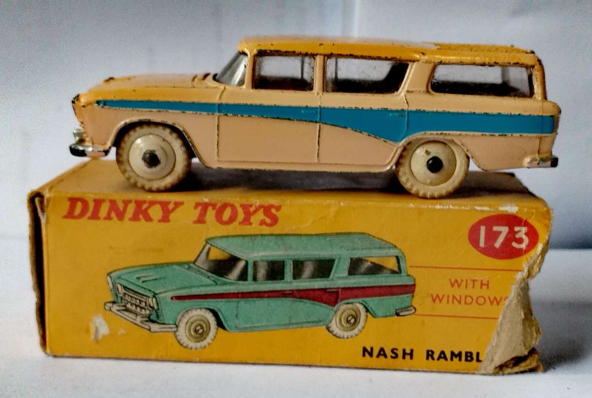 Boxed dinky nash rambler