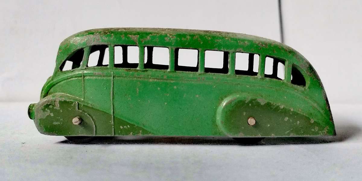 Dinky pre war bus