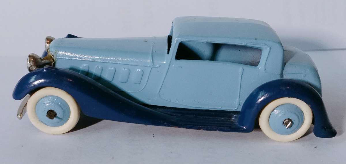 Dinky toy car