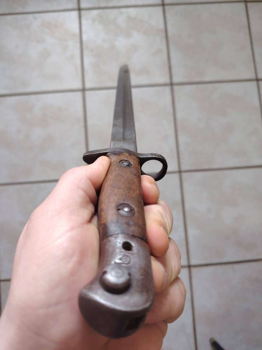 WW1/2  British 1907 Pattern Bayonet & Scabbard (Sanderson & Mangrovite)