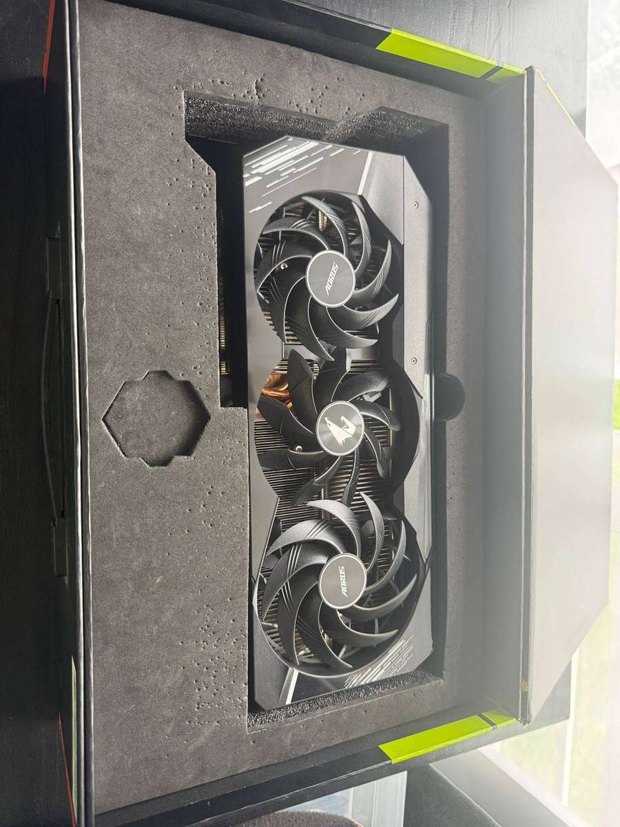 Gigabyte GeForce RTX 3080 Ti AORUS MASTER 12G