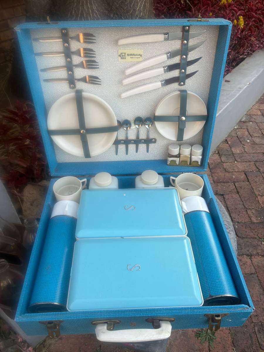 Late Item: 1950s Sirram English Picnic Set in Turquoise Case
