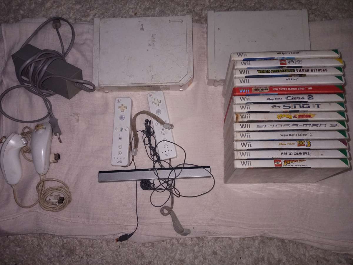 Nintendo Wii X2 Great Working Condition