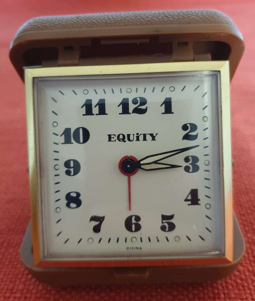 4 x vintage folding travel clocks (not working)