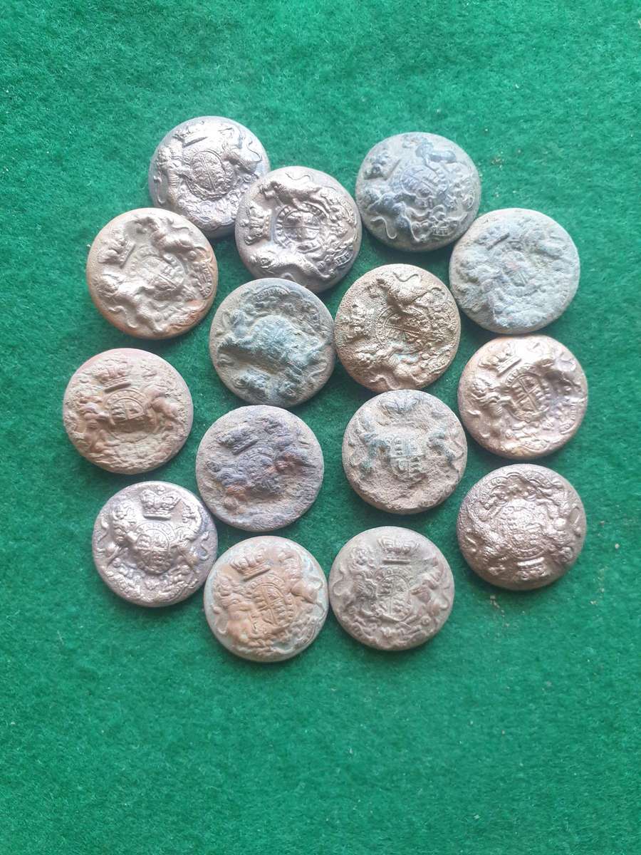 Lot of 15 x General Service buttons from ABW era