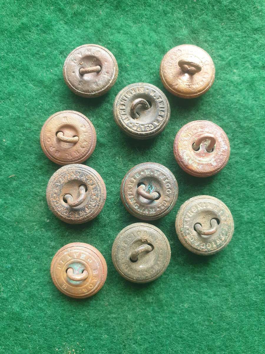 Lot of 10 small General Service buttons from ABW era