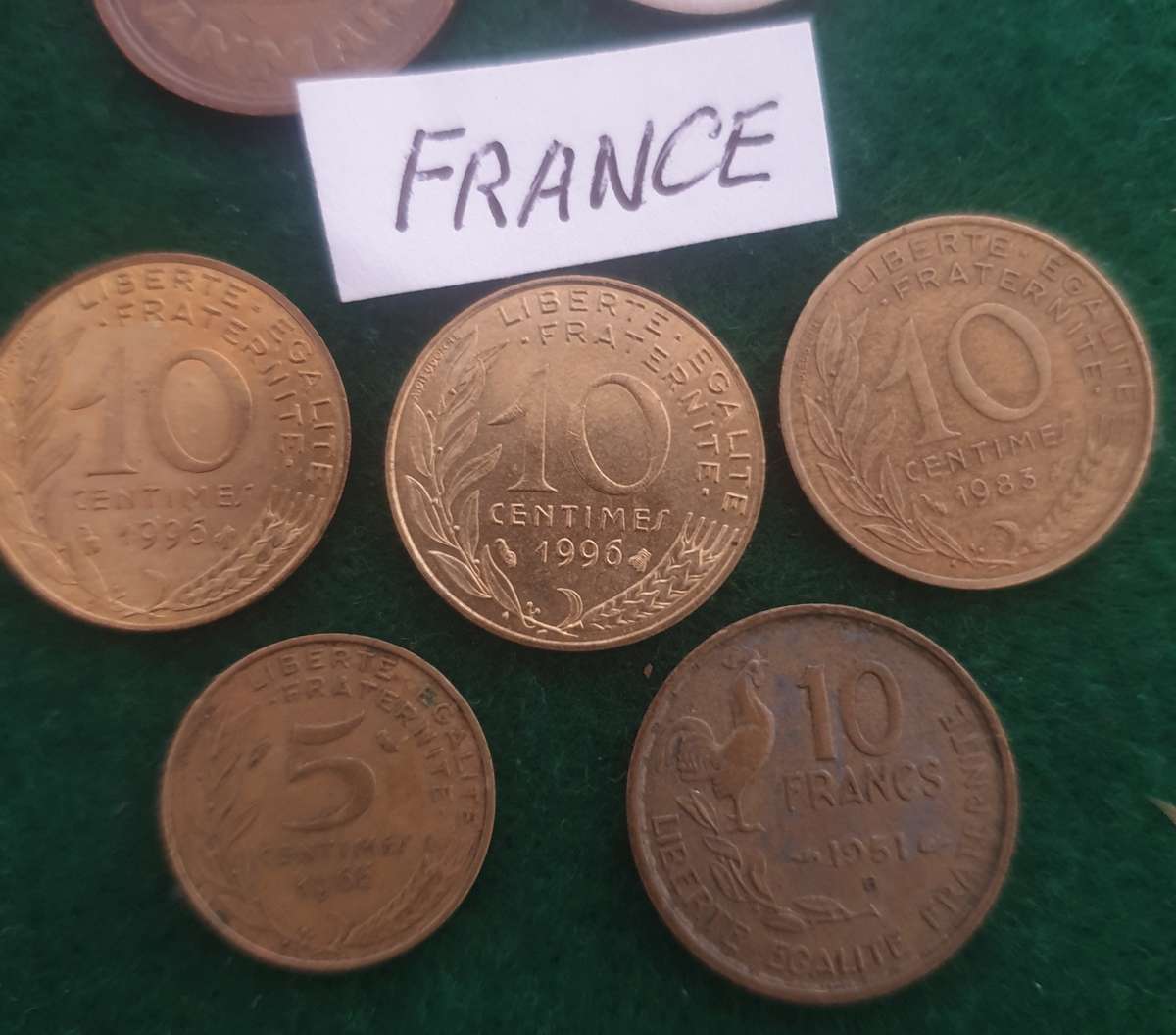 25 x coins from various countries