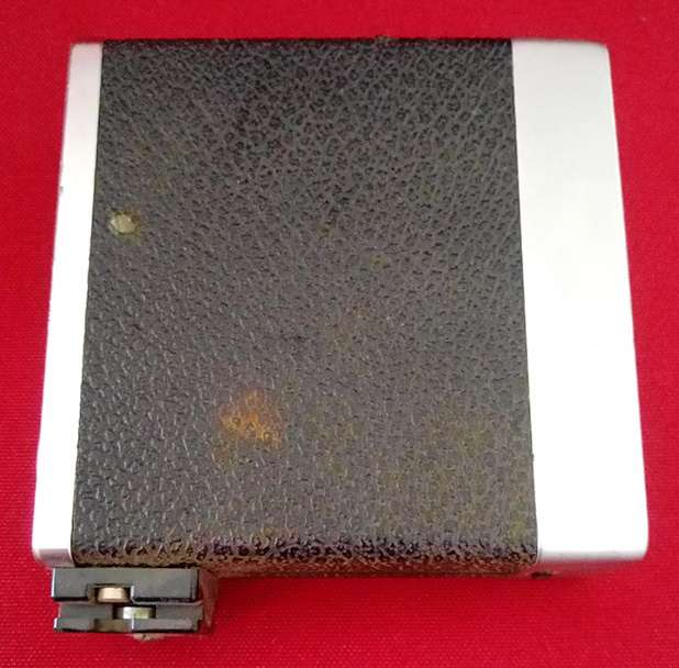 2 x Cameras and 1 x flashlight