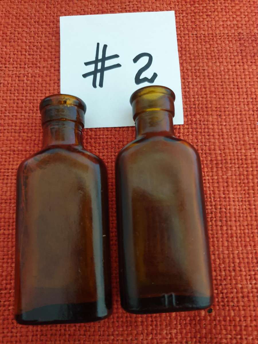 4 x vintage brown Poison/Vergif bottles #2