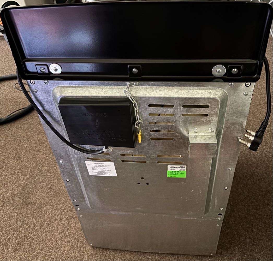 Univa 3 Plate Plug-in Stove Black U305b