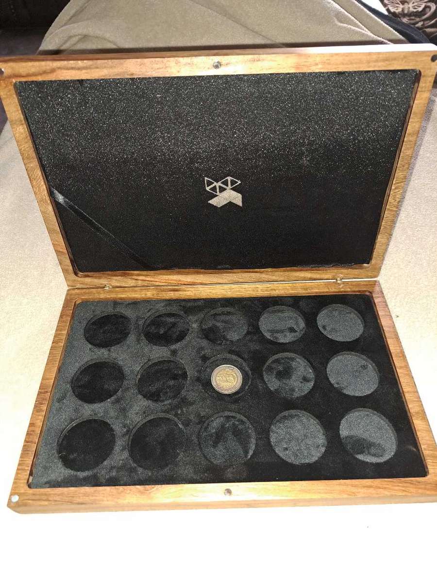 Attention coin collectors!!