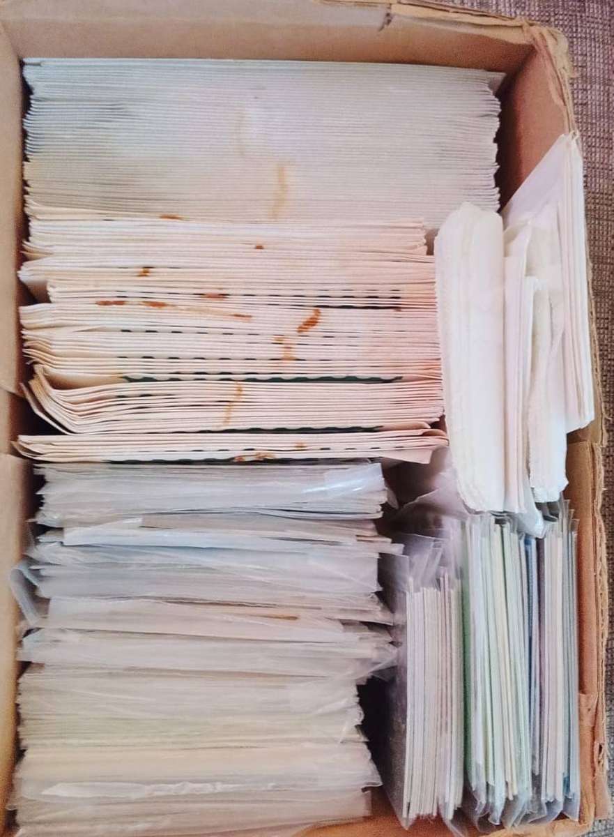 Box Of Maxi Card Sets  Mixed Africa