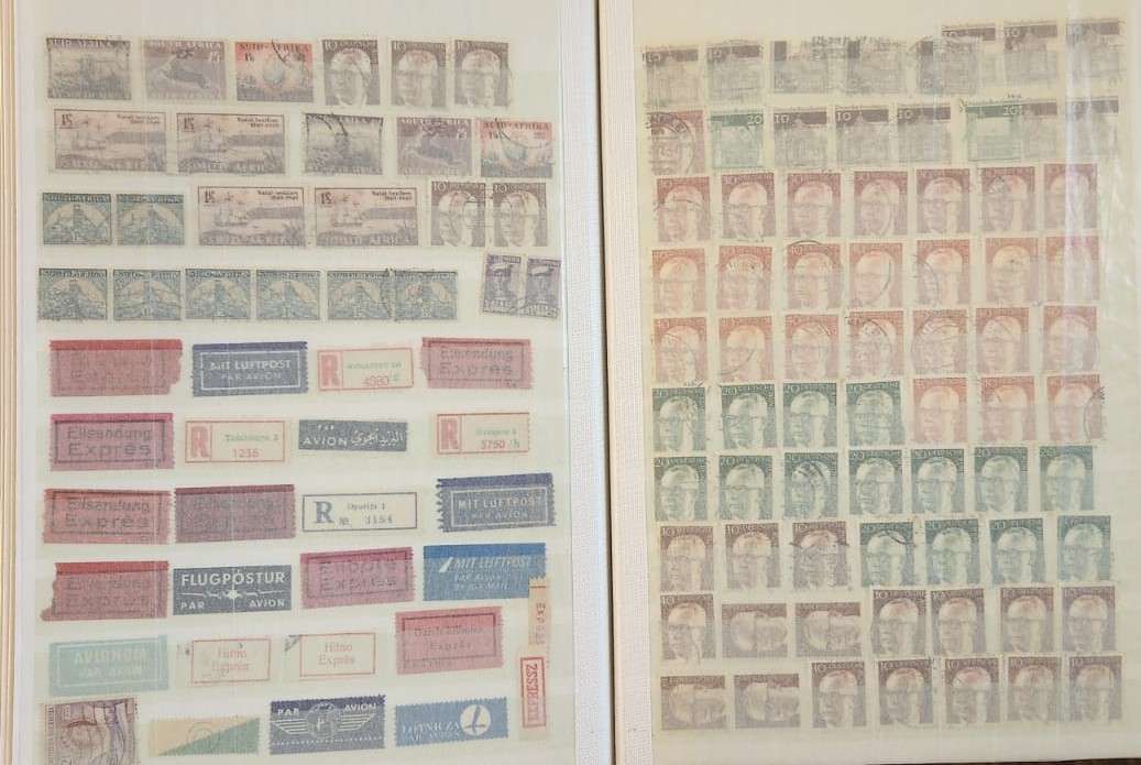 Stamp Album Hard Cover 16 Page 32 Sides  Mix World (NOT CHECKED)