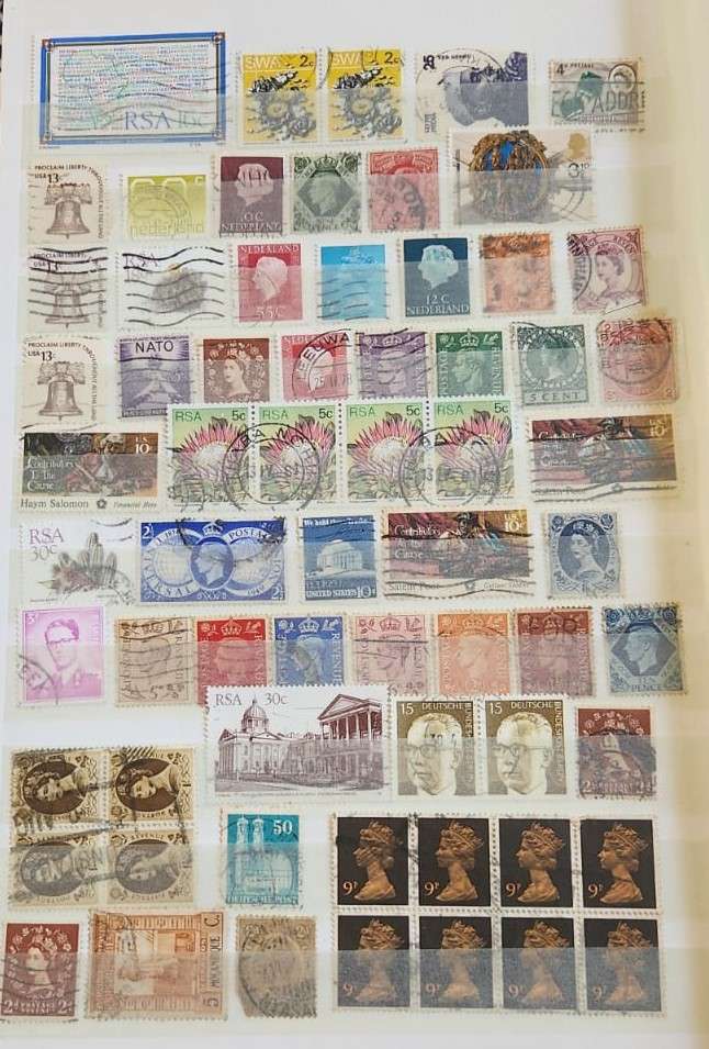 Stamp Album Hard Cover 16 Page 32 Sides  Mix World (NOT CHECKED)