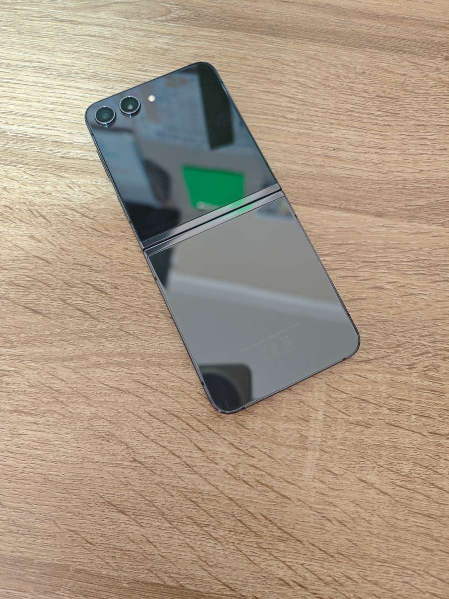 Samsung Galaxy Z Flip 5 8GB/512GB