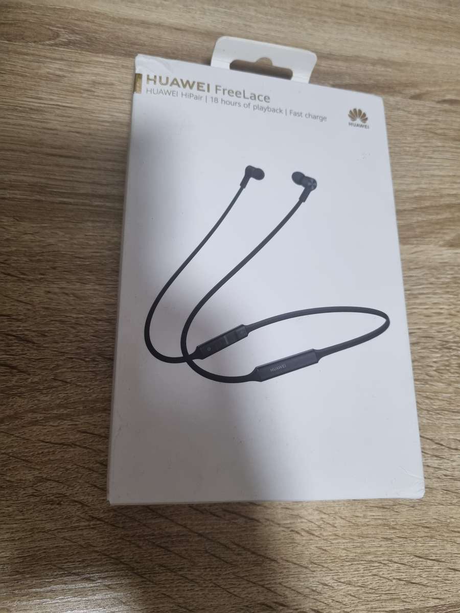Huawei Watch GT Runner & Huawei Freelace Earphones Bundle