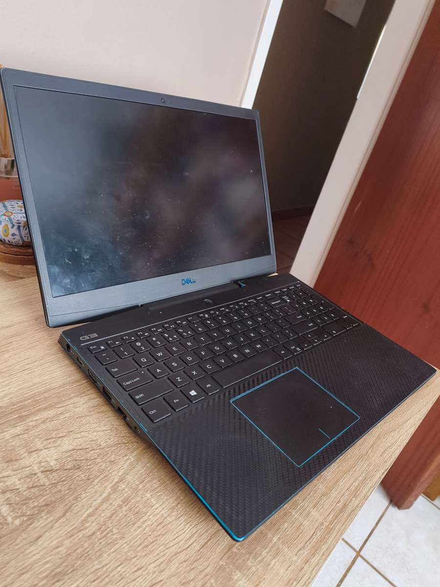 Dell G3 Gaming laptop | 9th Gen i7, 16GB Ram, 256GB SSD | For Spares or repairs