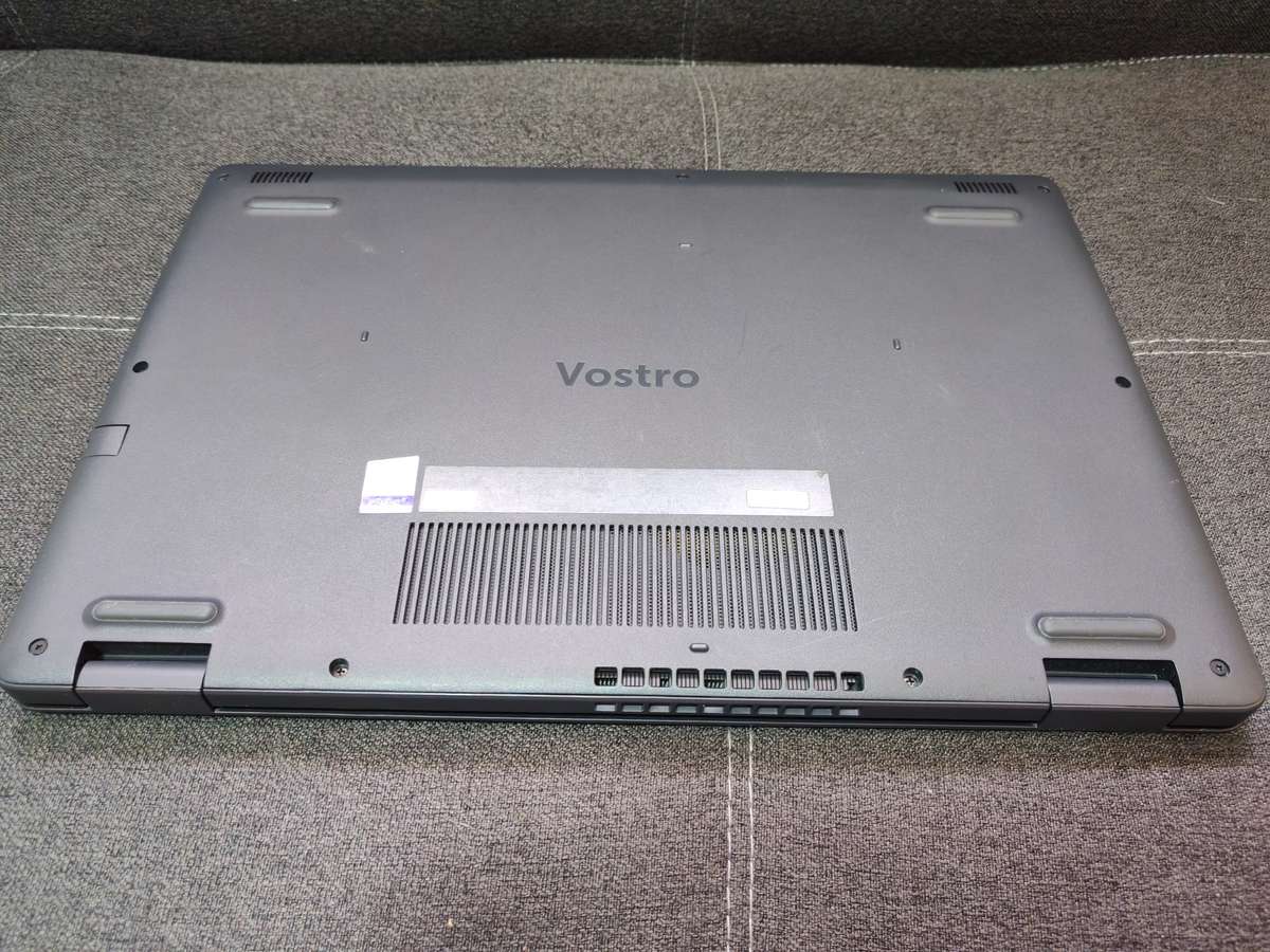 Dell Vostro 3501, Core i3 10th Gen, 8GB RAM, 256GB SSD