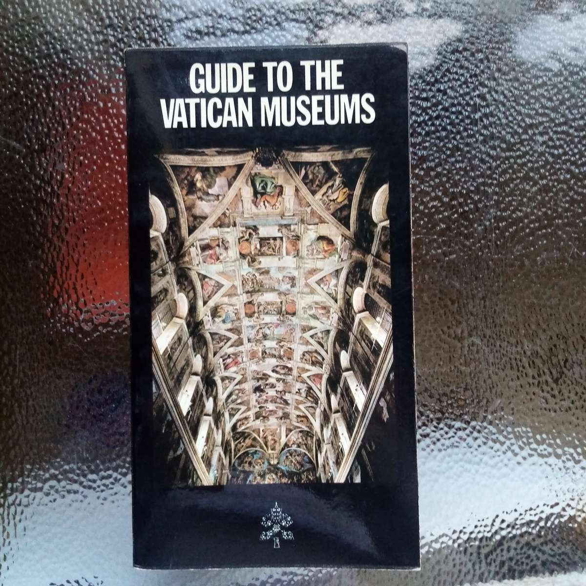 Guide to the Vatican Museums - Your Essential Companion for Exploring Art & History