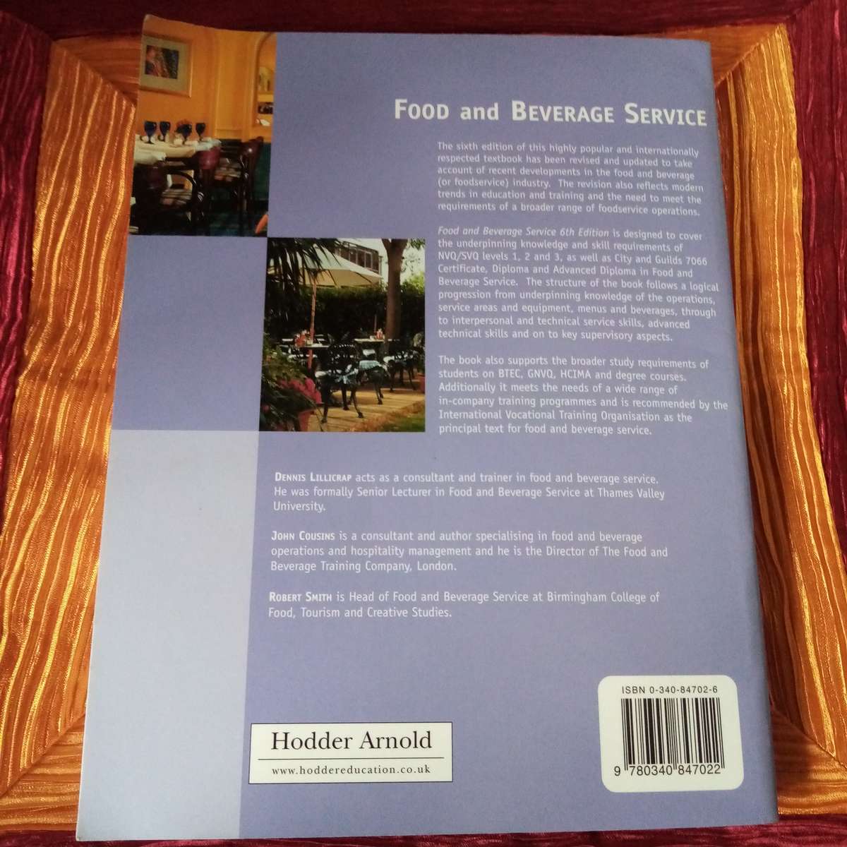 Food and Beverage Service, 6th Edition - Comprehensive Guide for Hospitality Professionals