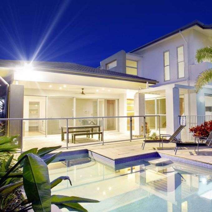 200W Solar Flood Light - Aerbes