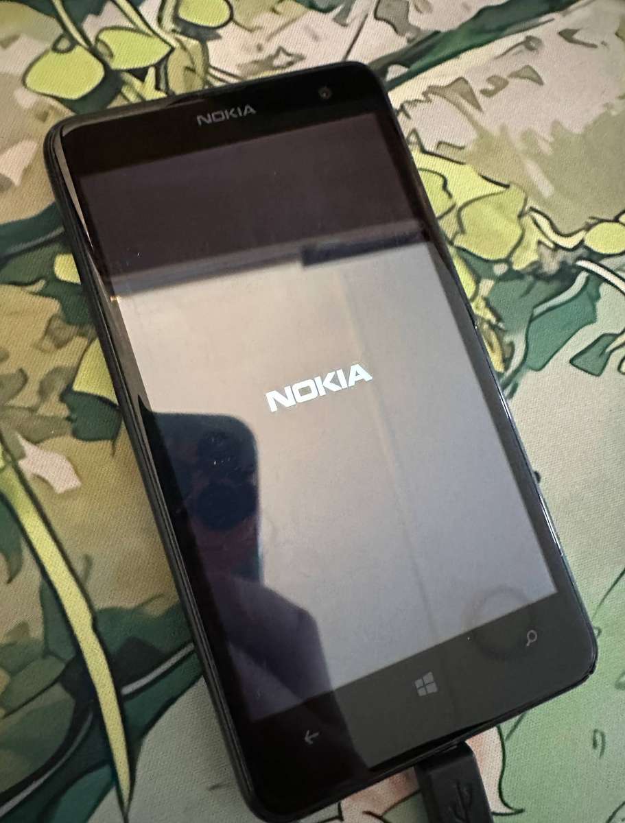 Sony Xperia M4 Aqua E2303 (Unlocked) with Original Box & Accessories + Nokia Lumia 625 (Untested)