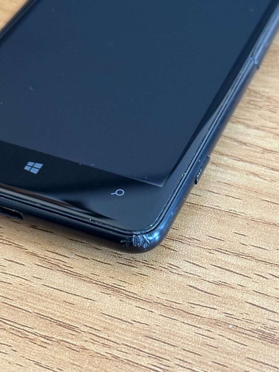 Sony Xperia M4 Aqua E2303 (Unlocked) with Original Box & Accessories + Nokia Lumia 625 (Untested)