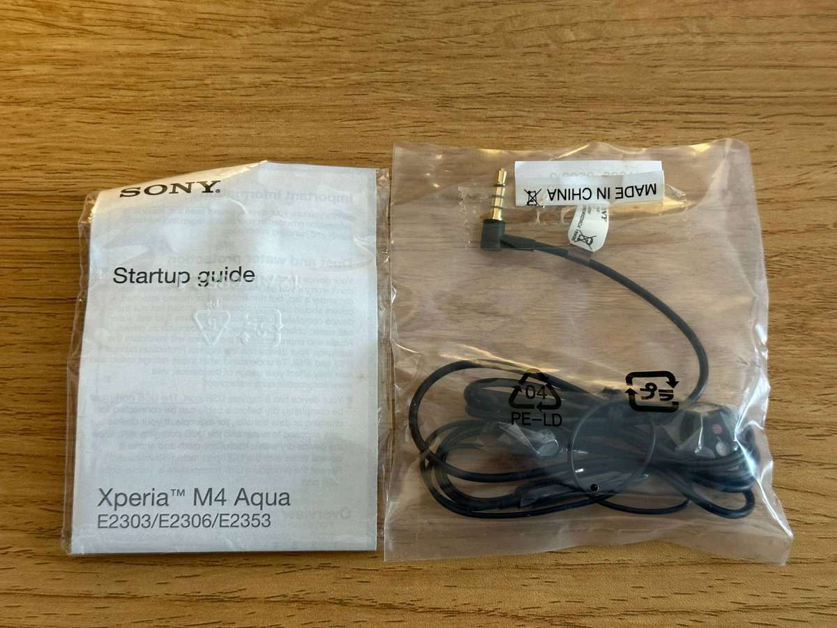 Sony Xperia M4 Aqua E2303 (Unlocked) with Original Box & Accessories + Nokia Lumia 625 (Untested)