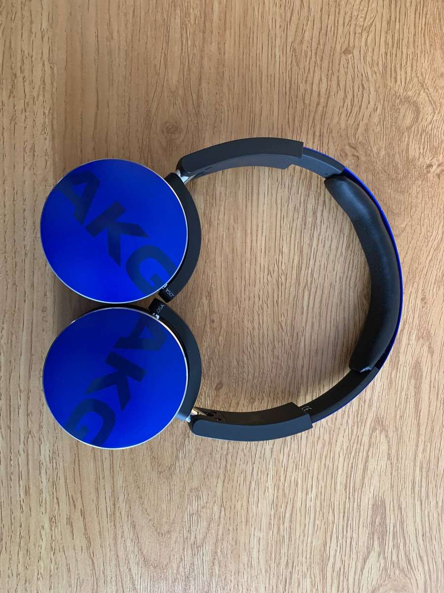 AKG Y50BT Bluetooth On-Ear Headphones | New Ear Pads | AUX & Charging Cable Included