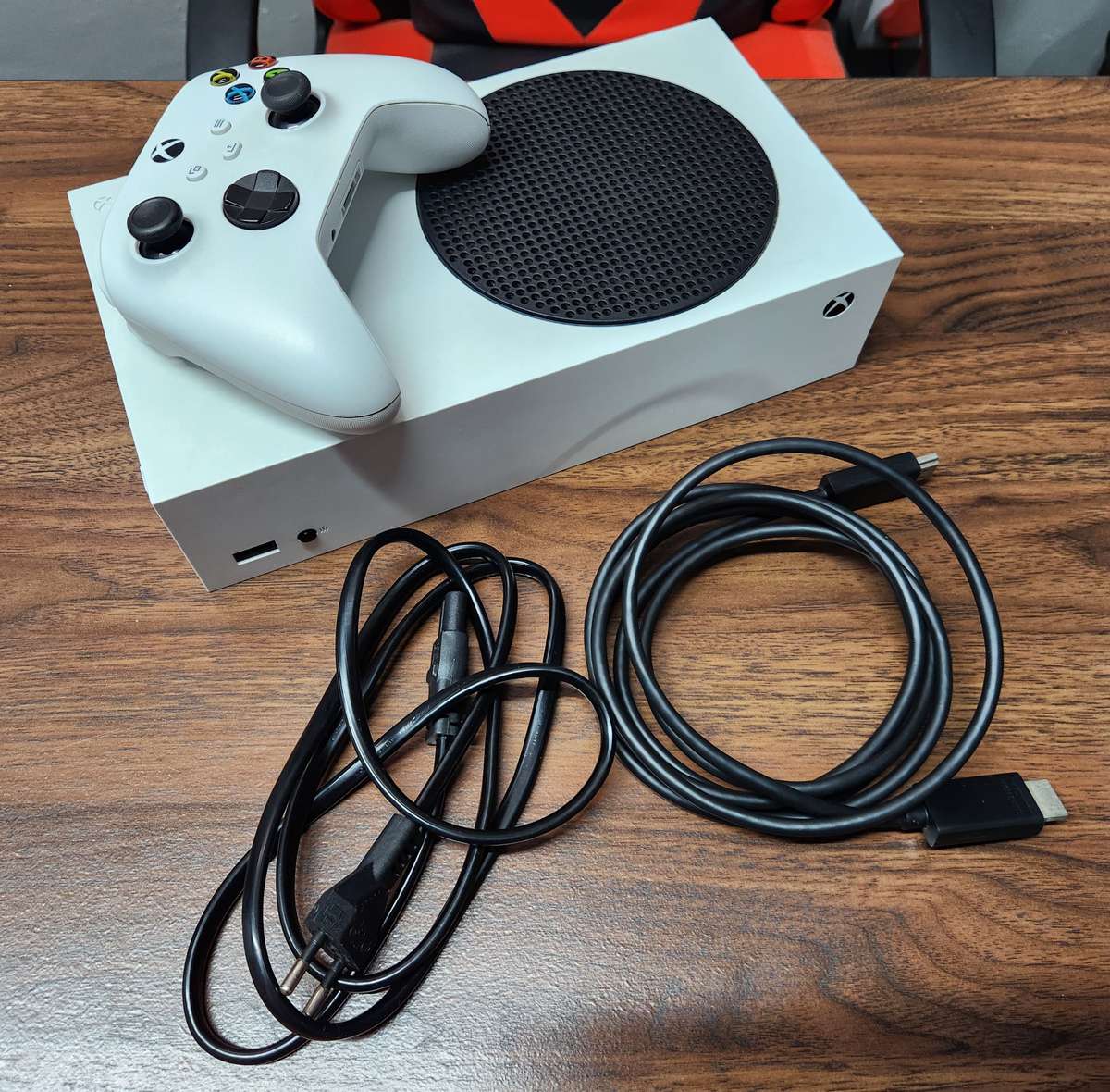 Xbox Series S 512GB + Controller | Excellent Condition!