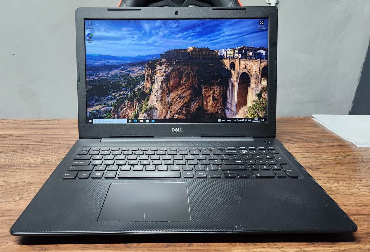 Dell Vostro 3590 - i5 10th Gen | 16GB RAM | 256GB NVME