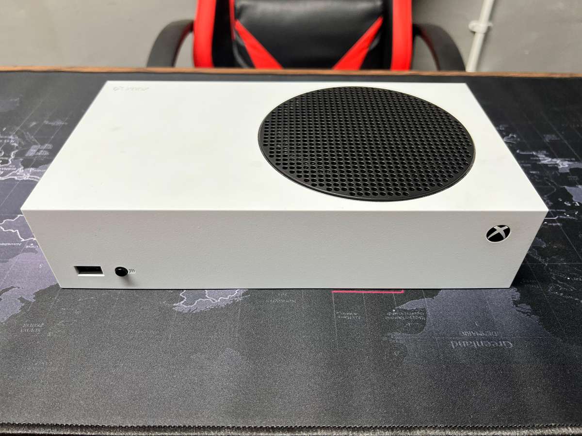 Xbox Series S 512GB + Controller