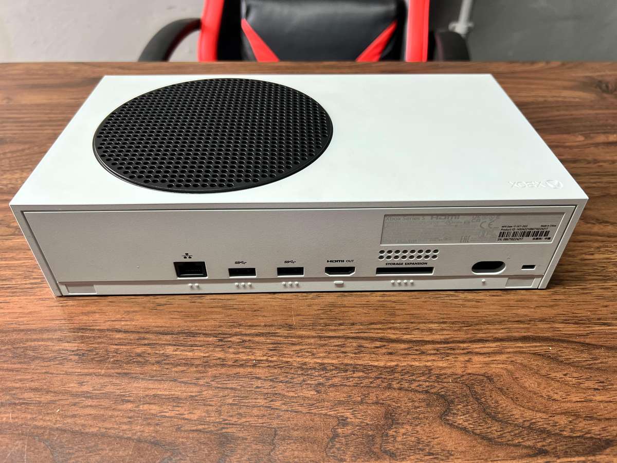 Xbox Series S + Controller | Excellent Condition!