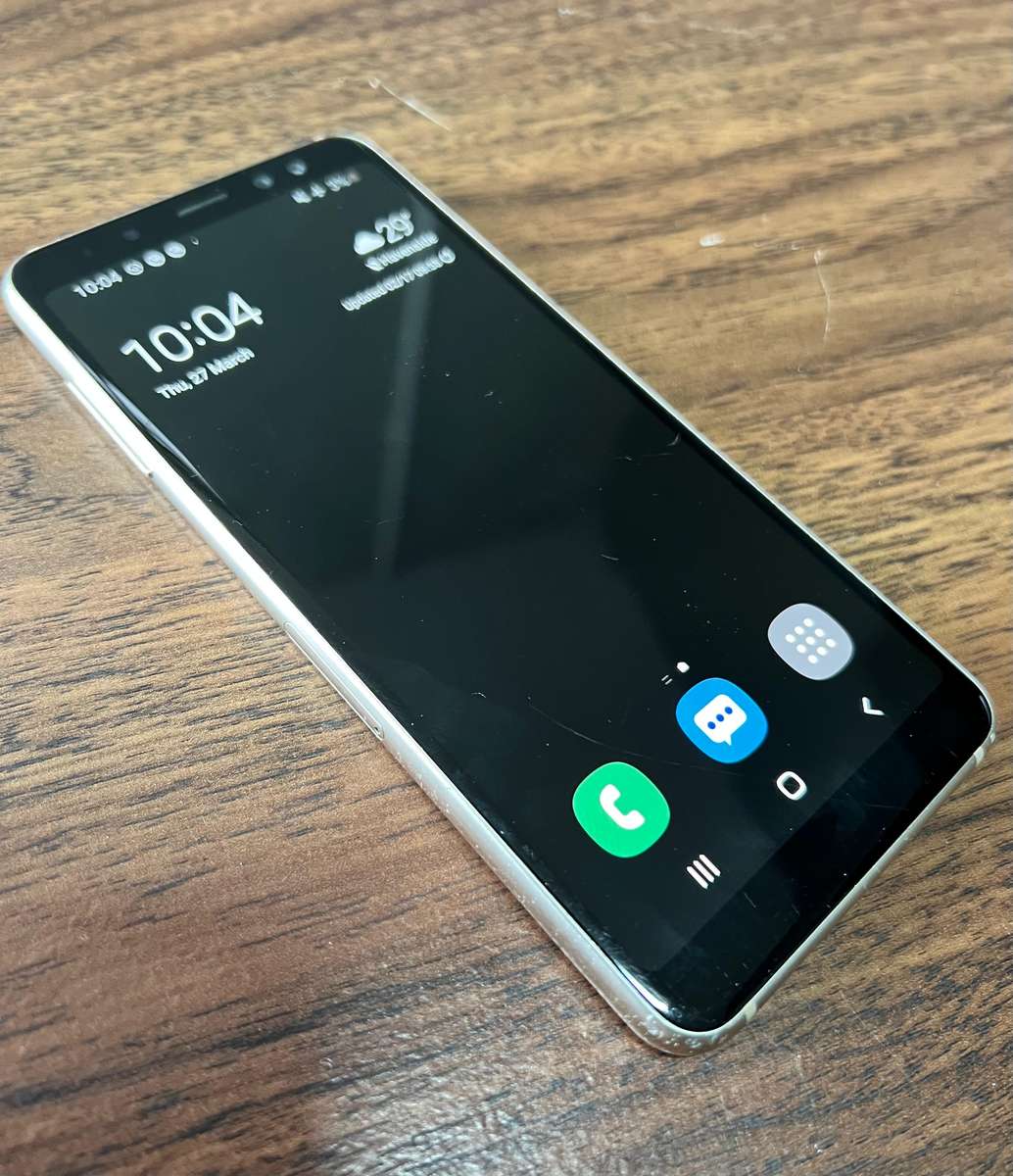 Samsung Galaxy A8 (2018)