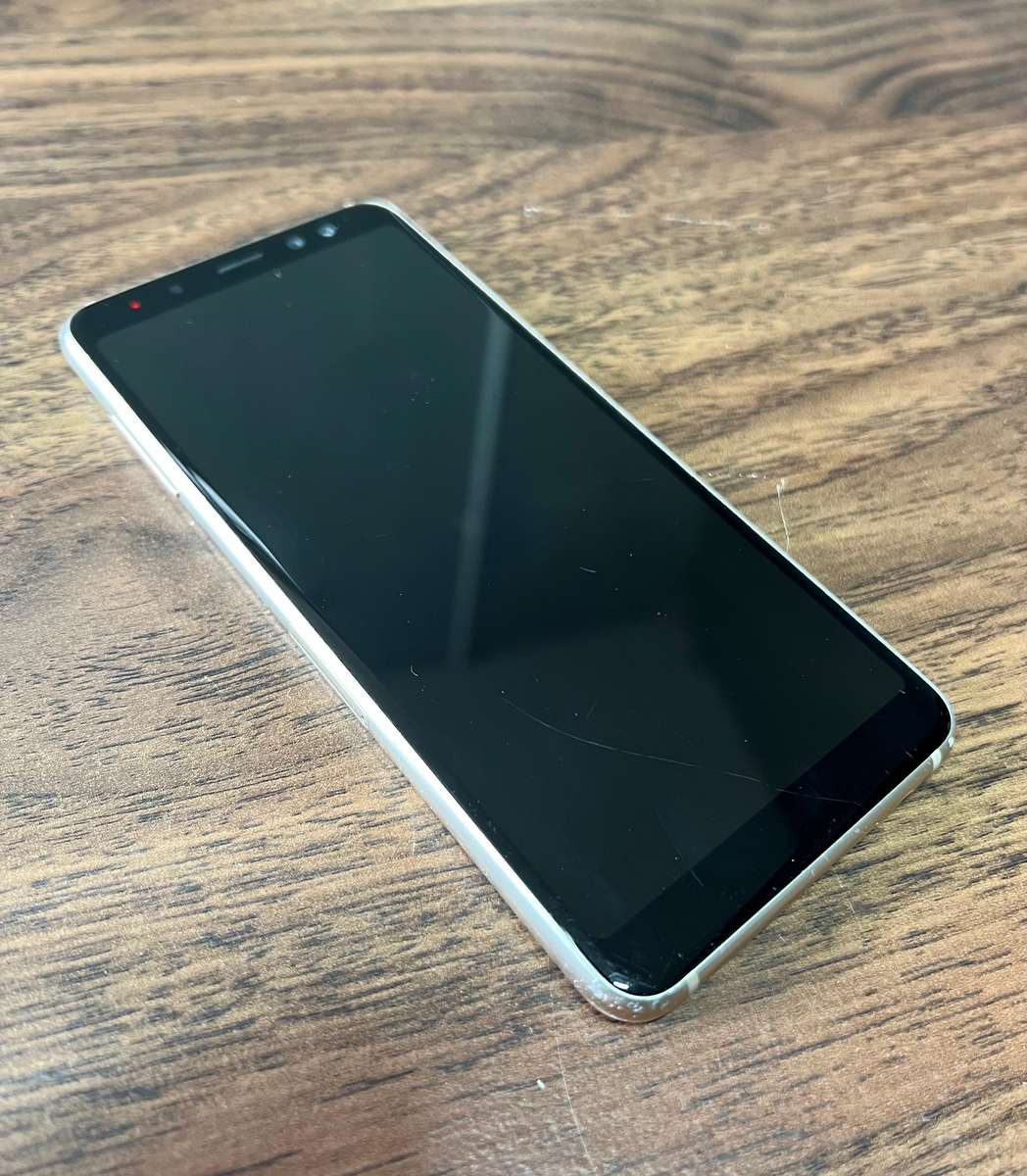 Samsung Galaxy A8 (2018)