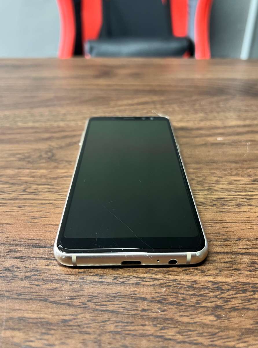 Samsung Galaxy A8 (2018)