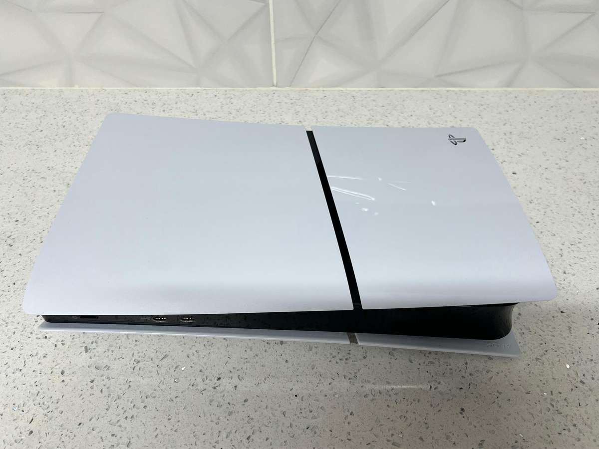 Playstation 5 Slim Digital Edition - Mega Bundle