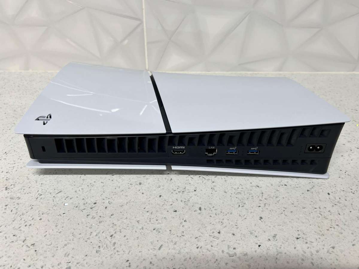 Playstation 5 Slim Digital Edition - Mega Bundle