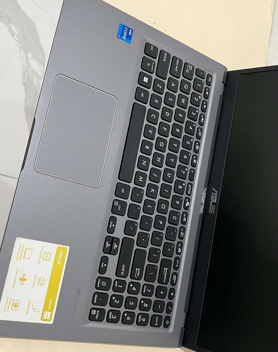 Asus X515 - i7 11TH Gen | 8GB Ram | 512GB SSD