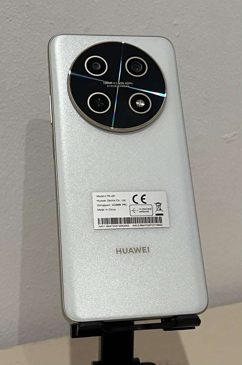 Huawei Nova 13i (Mint Condition)