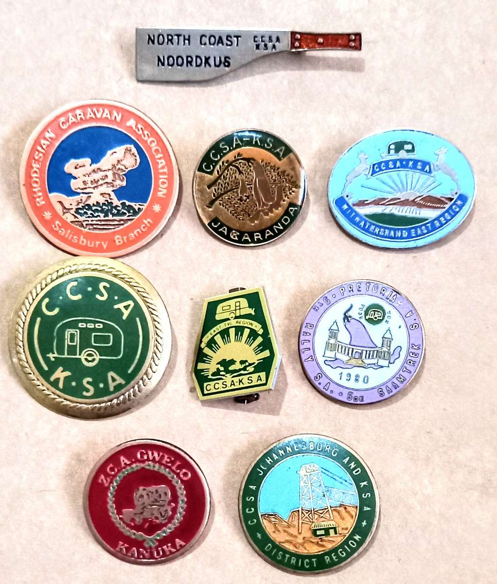 Various vintage Caravan Club badges. As per pictures