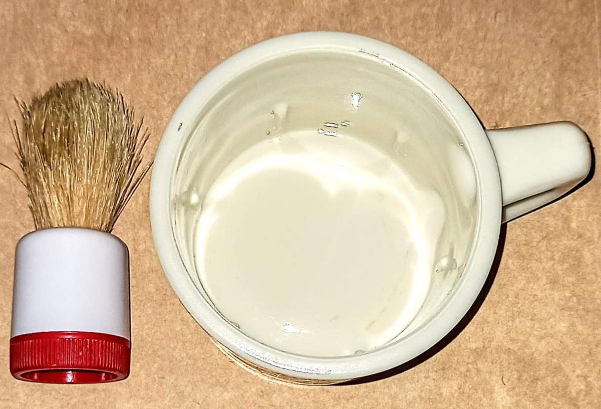 Vintage Old Spice Shulton Shaving mug & Culmak Shaving brush.