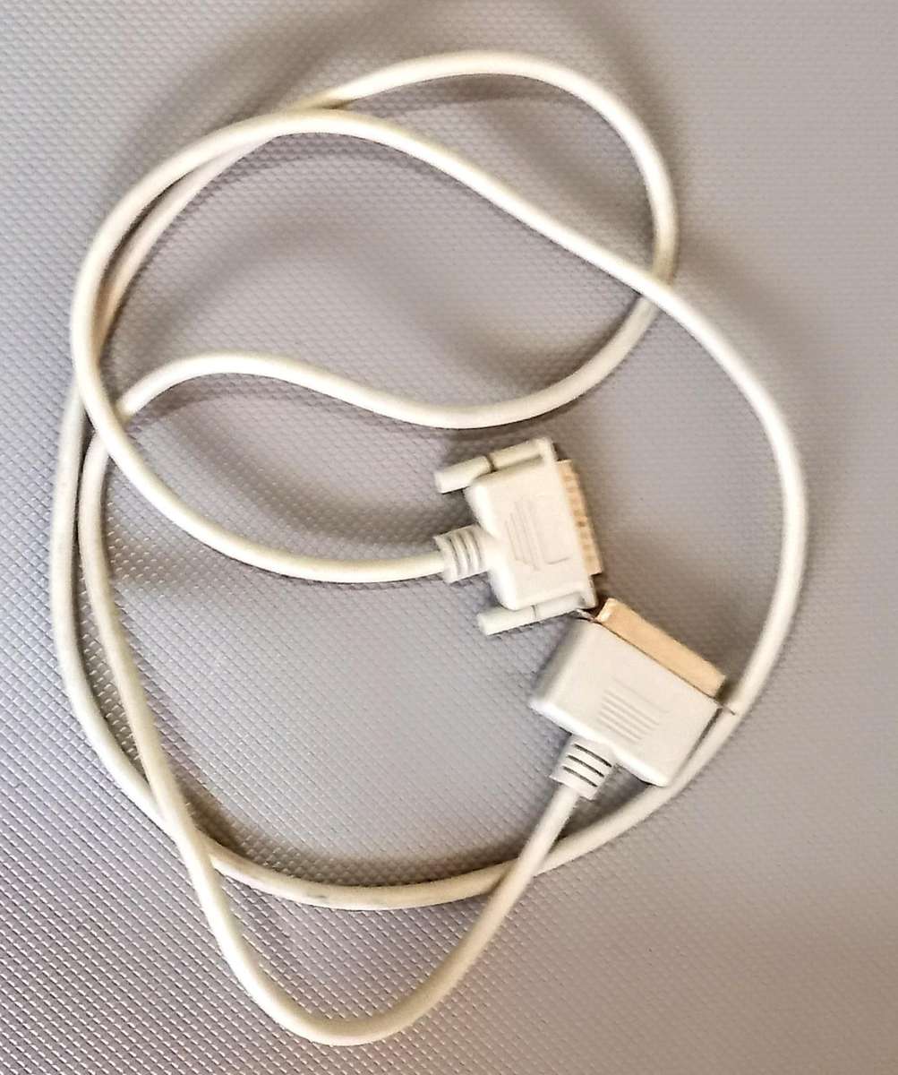 Vintage Windows 98 Toshiba Satellite Pro 440CDX Laptop Bundle in Working Condition