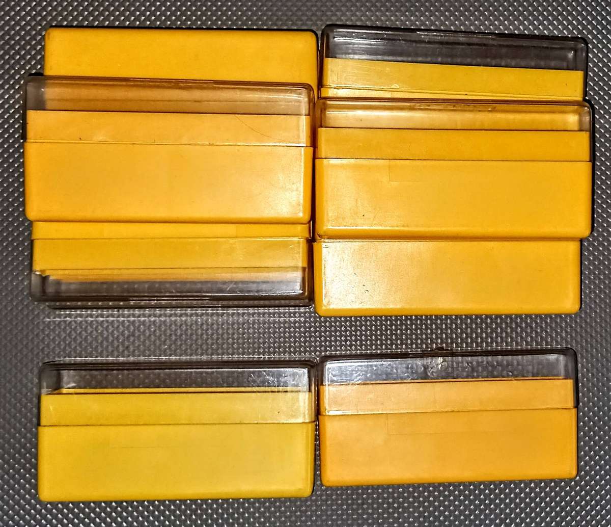 12 x Vintage Kodak 35mm Empty Slide Holders. Each holders takes 24 Slides
