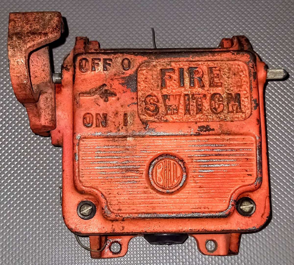 A MAGNIFICENT VINTAGE Cast Iron RETRO INDUSTRIAL BILL FIRE SWITCH!
