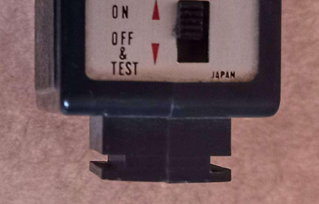 Hyuga 202 Camera Flash in Working Condition