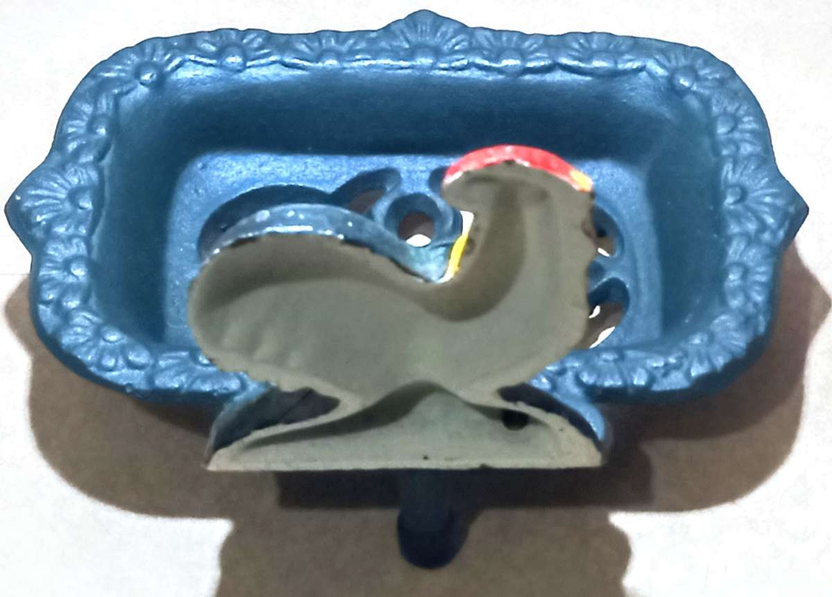 Vintage Cast Iron Rooster Soap Dish - Country Home Decor